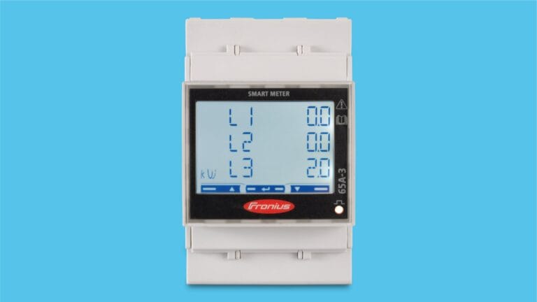 Fronius Smart Meter TS 65A in Frontalansicht.